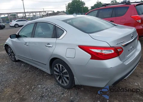 2016 Nissan Altima 2.5 Sv z USA, uszkodzony, nr VIN 1N4AL3APXGC197153